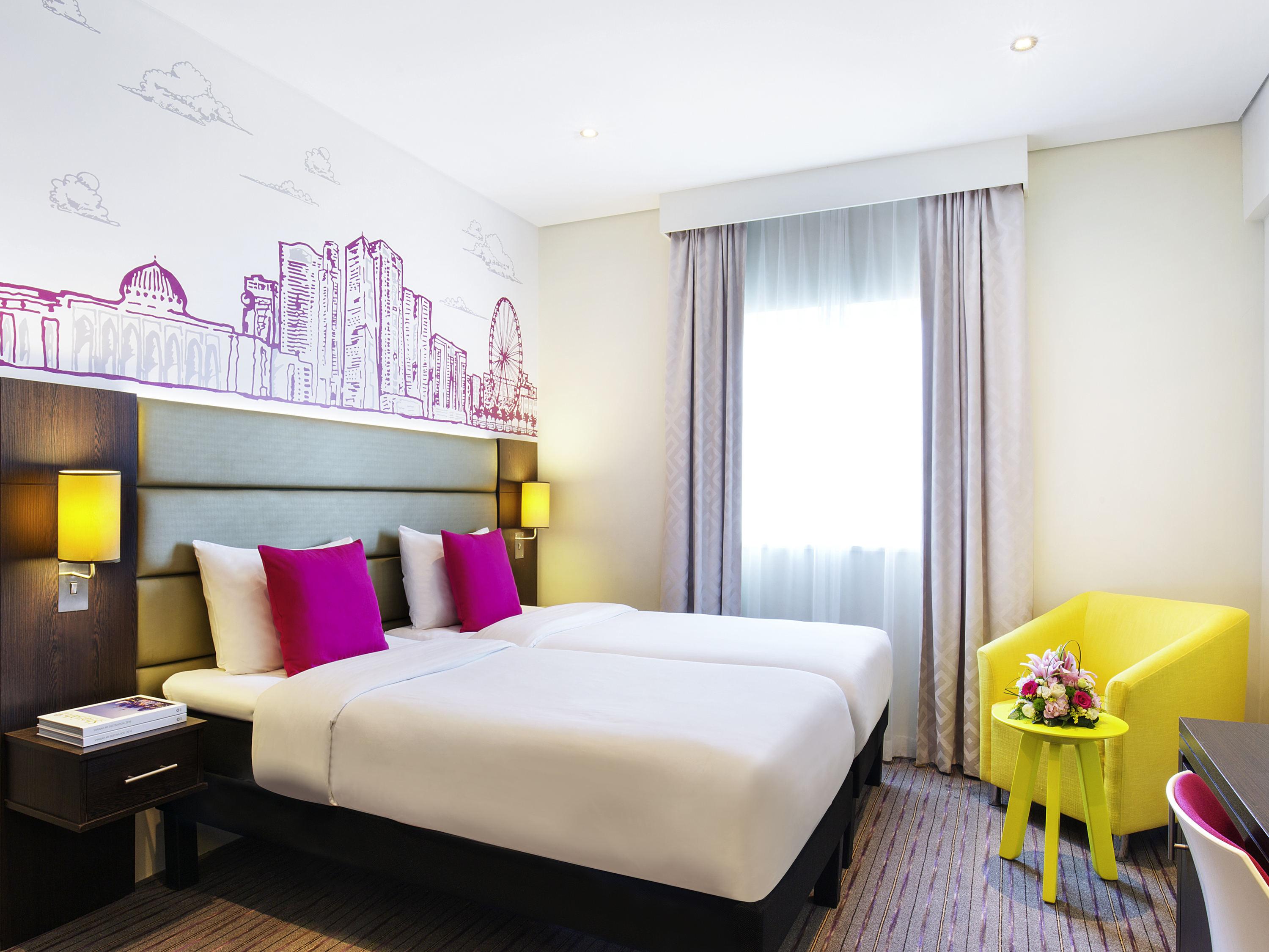 Ibis Styles Sharjah Hotell Exteriör bild