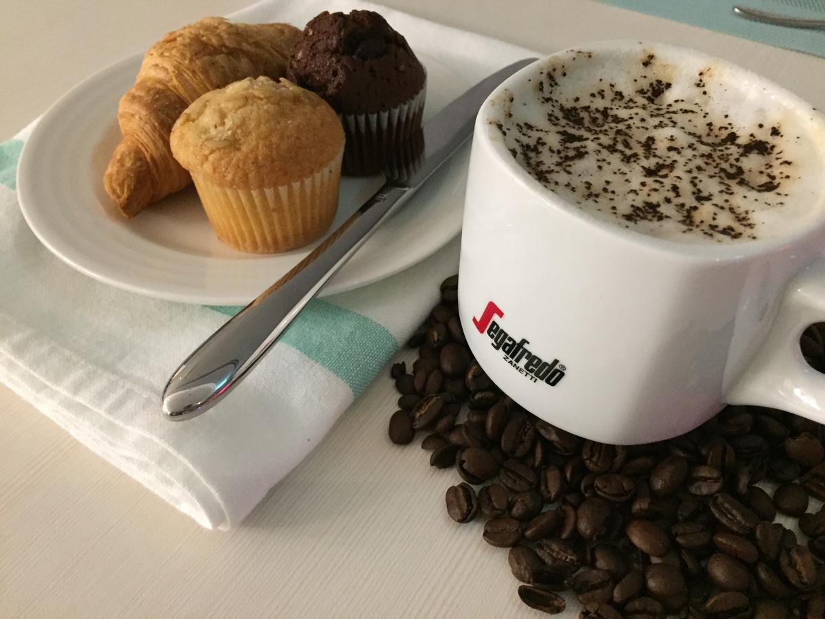 Ibis Styles Sharjah Hotell Exteriör bild