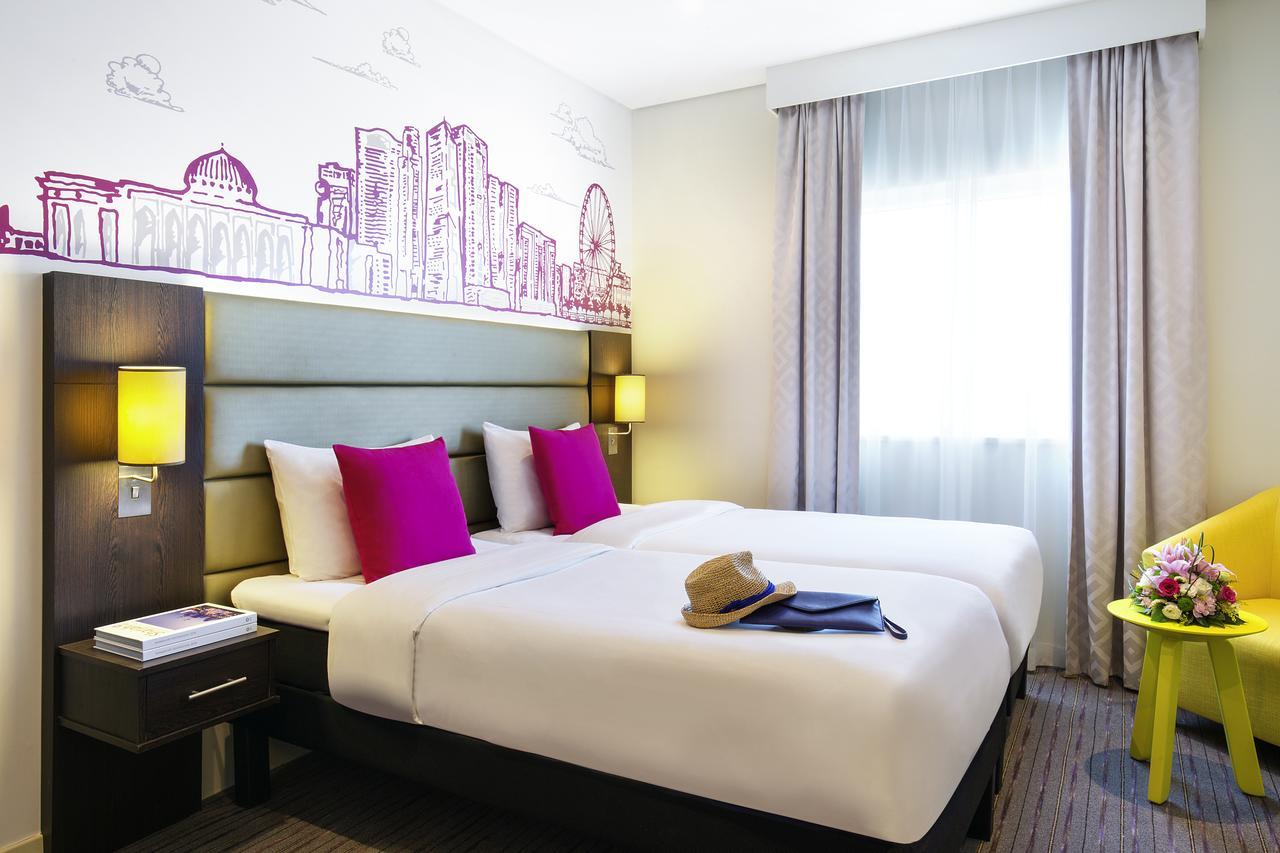 Ibis Styles Sharjah Hotell Exteriör bild
