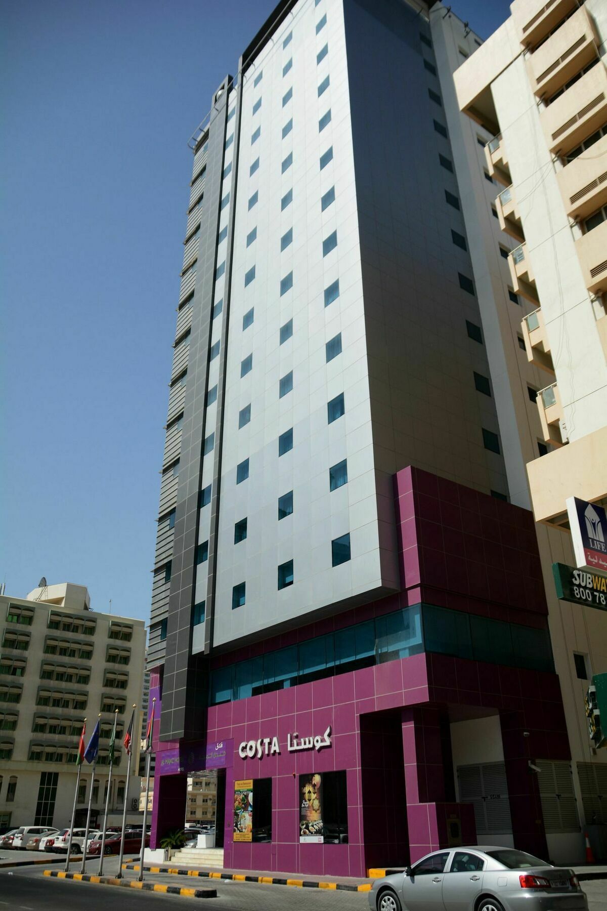 Ibis Styles Sharjah Hotell Exteriör bild